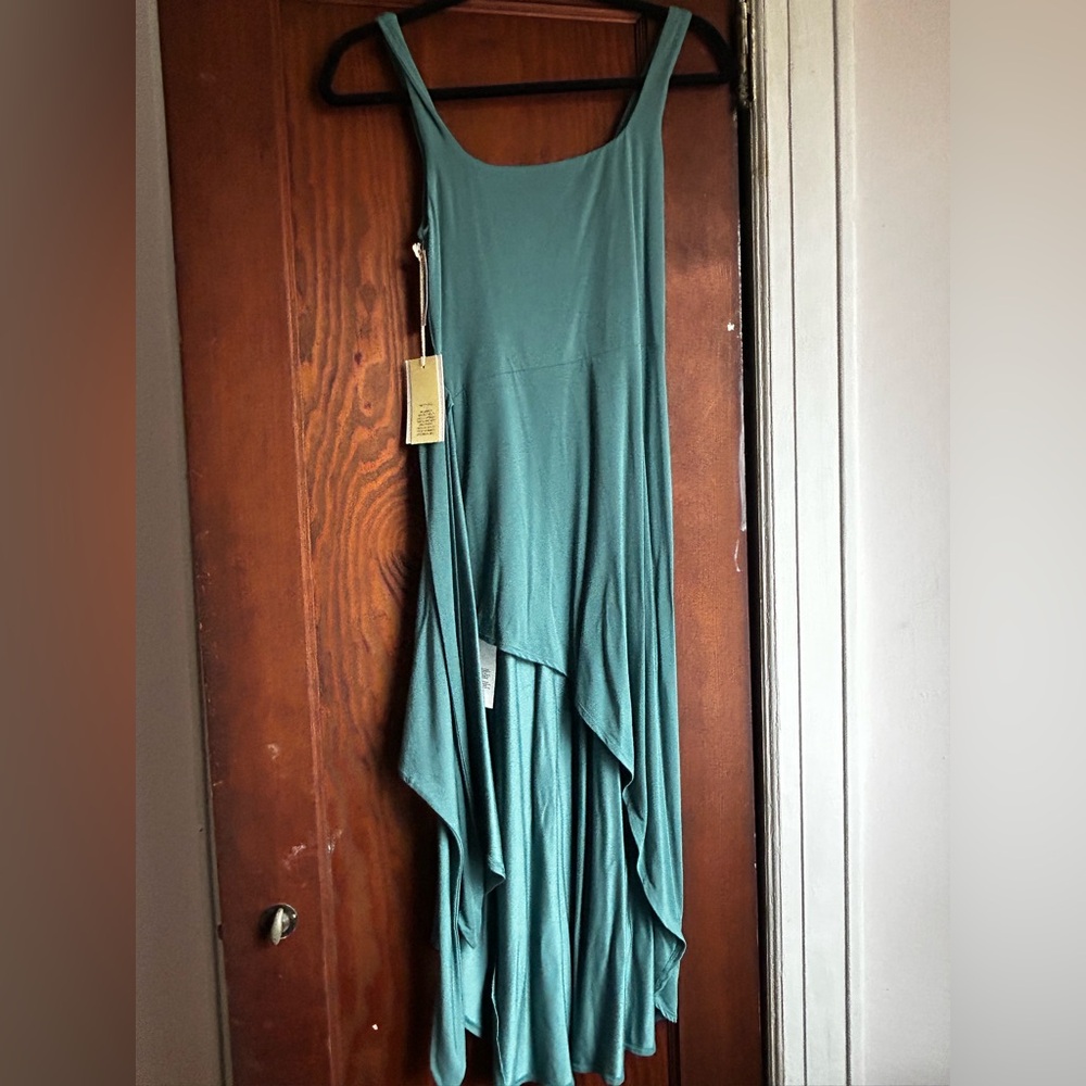 Aritzia Wilfred Saturn Midi Dress